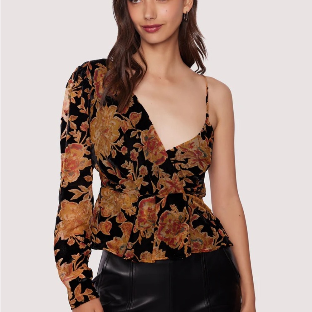 Nordstrom Rack Black & Gold Floral One Shoulder Top
